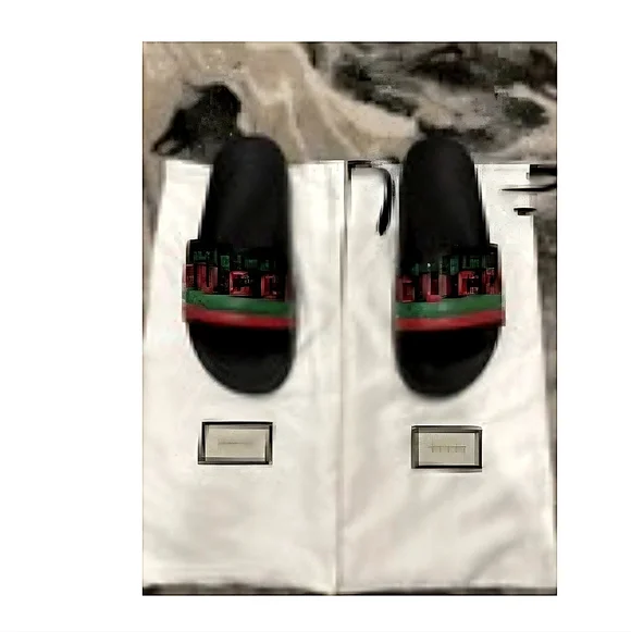 NEW GUCCI SLIDES MEN SIZE 10/WOMEN SIZE 11  SANDALS WITH SHOE BAGS - Picture 5 of 7